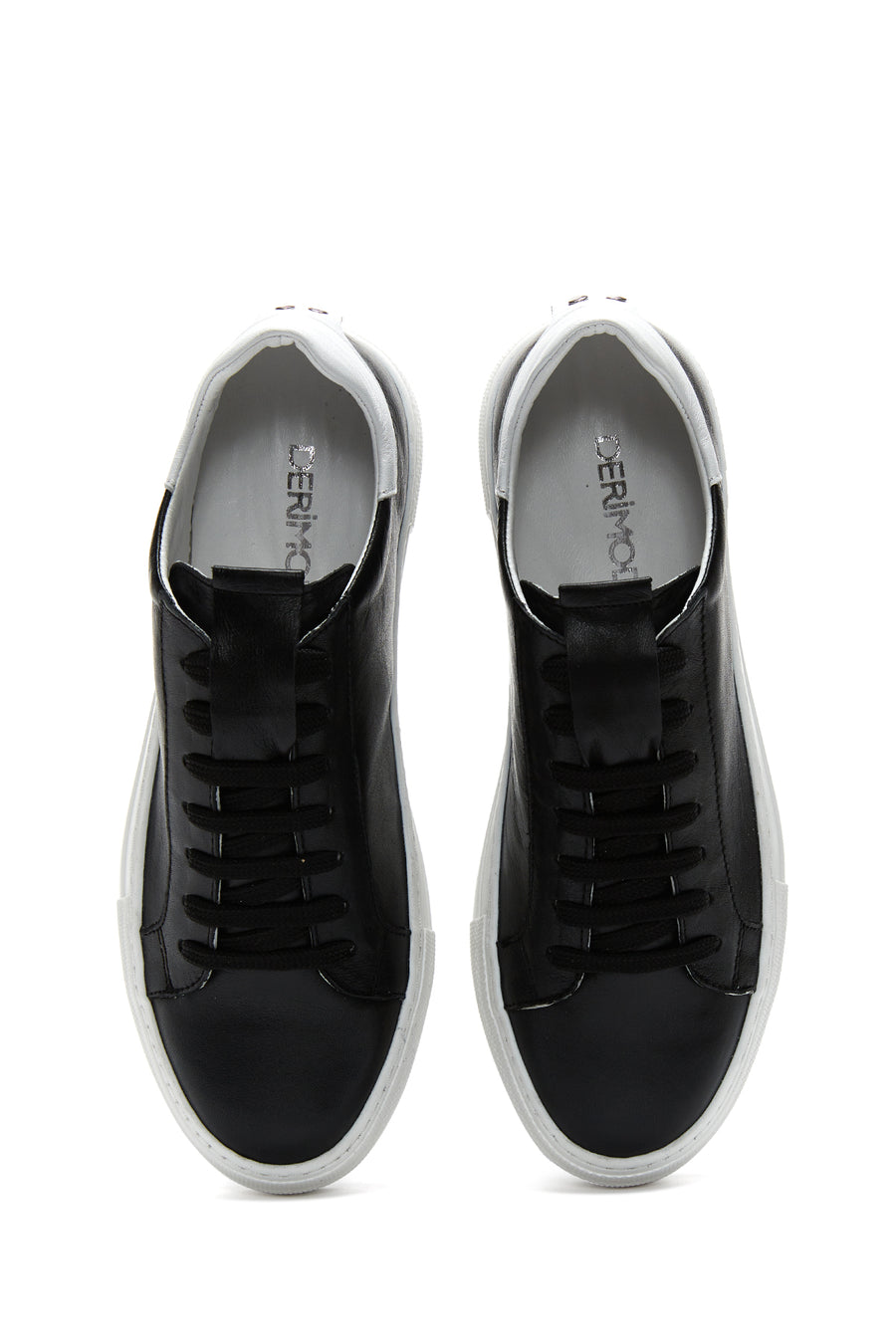 Woman Black Lace-Up Leather Sneaker