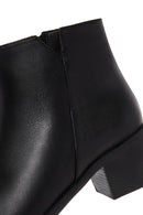 Women's Black Zippered Short Thick Heeled Leather Boots | Derimod