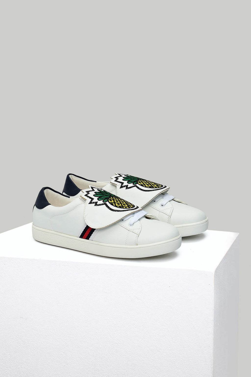 Ananas Detaylı Kadın Sneaker