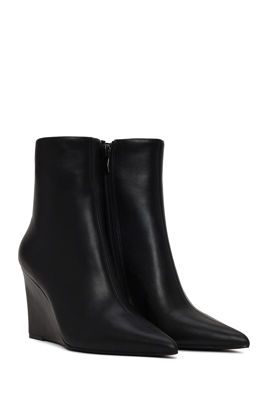 Woman Black Zip Closure Wedge-Heel Boots