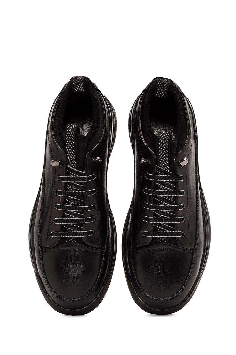 Men's Black Lace-up Leather Sneaker