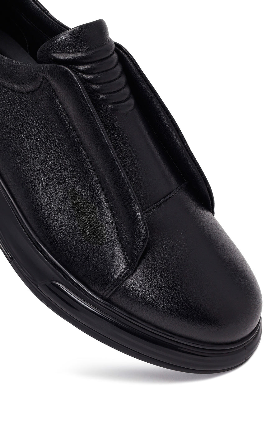 Male Black Leather Sneaker