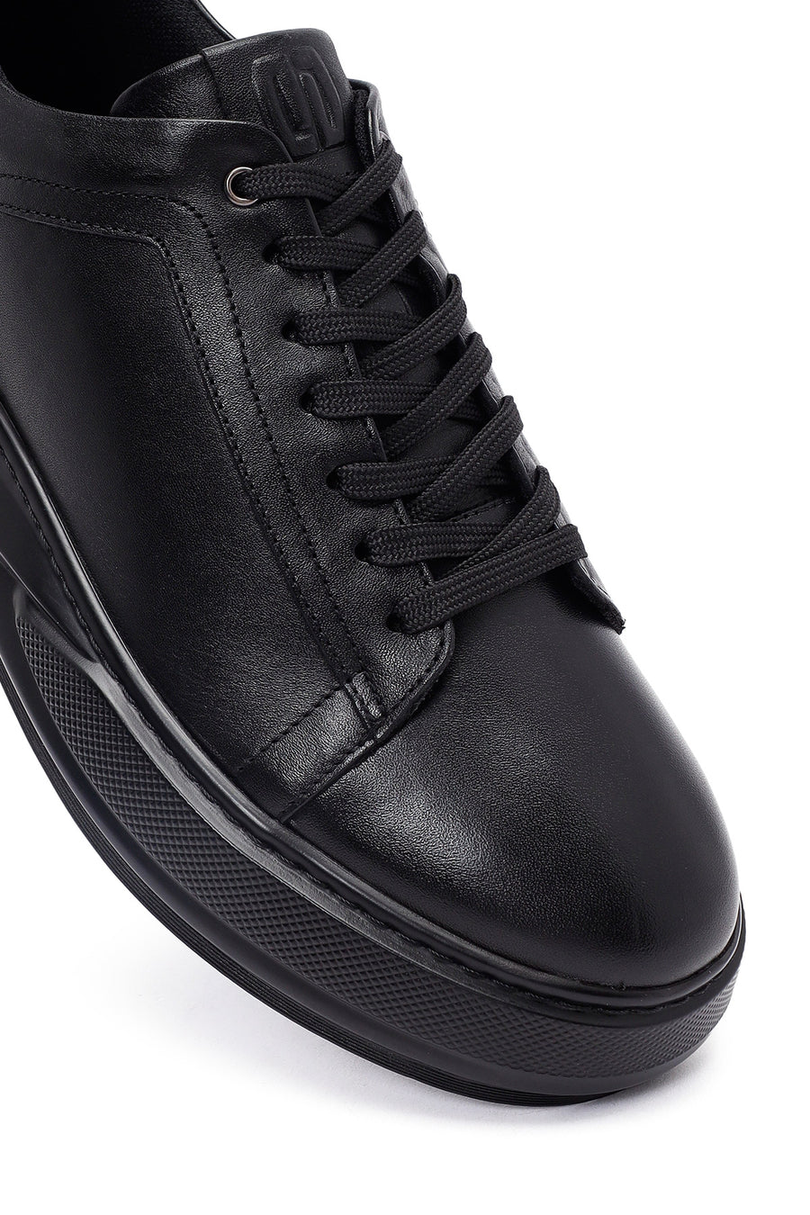 Erkek Siyah Bağcıklı Kalın Tabanlı Deri Sneaker