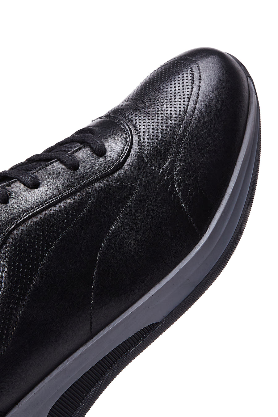 Men's Black Leather Sneaker