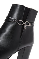 Women's Black Buckle Thick Heeled Classic Boots | Derimod