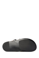 Kadın Siyah Tokalı Deri Sandalet | Derimod