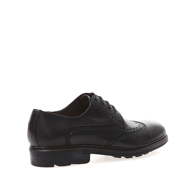 Men's shoes