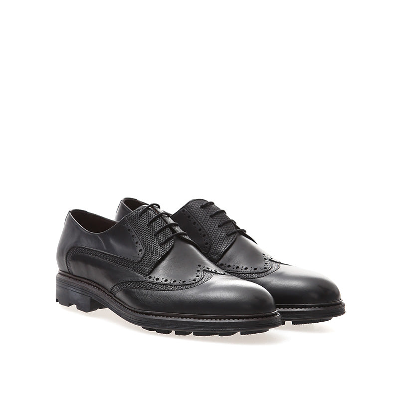 Men's shoes