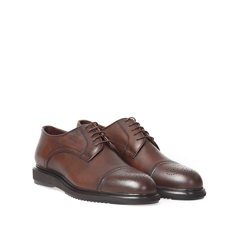 Men's shoes