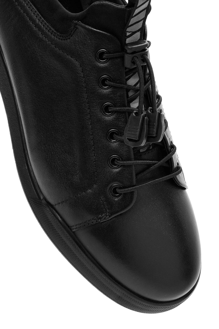 Men's Black Lace-up Leather Sneaker