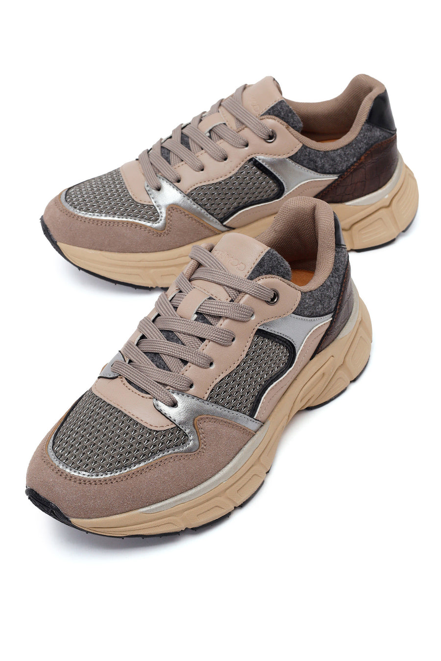 Woman Mink Lace-Up Chunky Sneaker