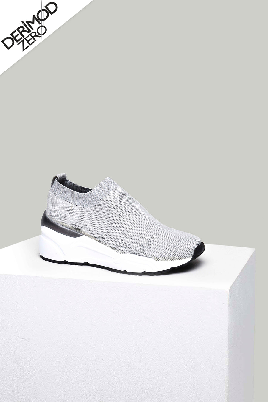 Yüksek Tabanlı Kadın Deri Sneaker