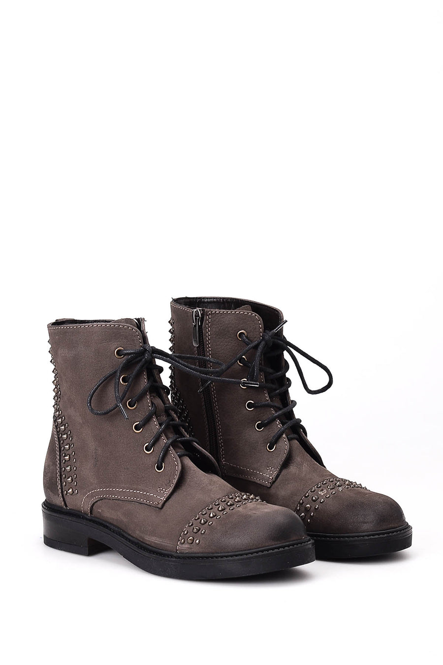 Women's Suede Studded Detailed Boots
