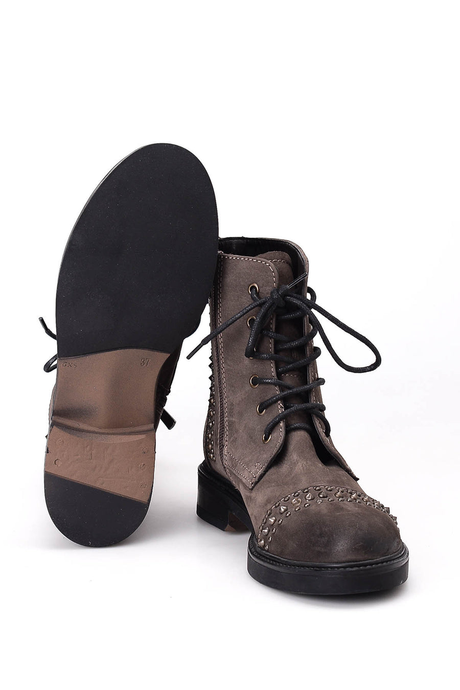 Women's Suede Studded Detailed Boots