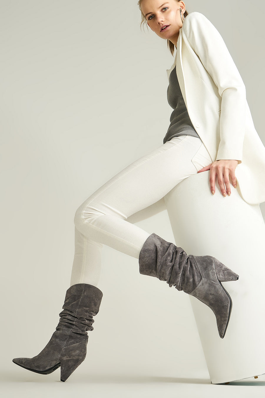 Women's Suede Loose Boots