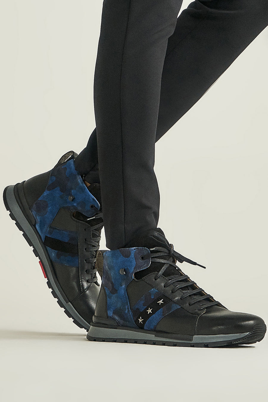 Camouflage Pattern Men's Leather Boots