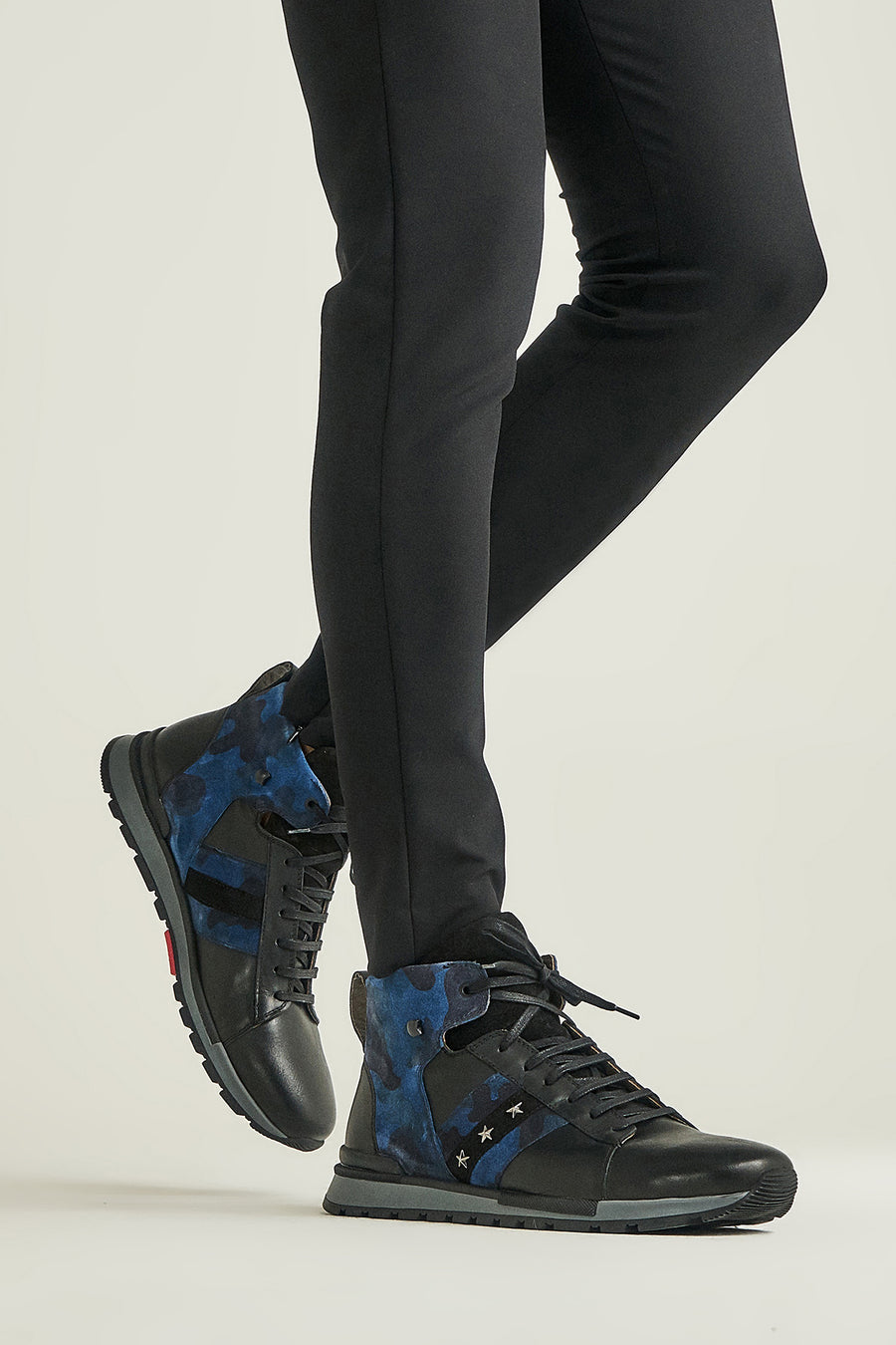 Camouflage Pattern Men's Leather Boots