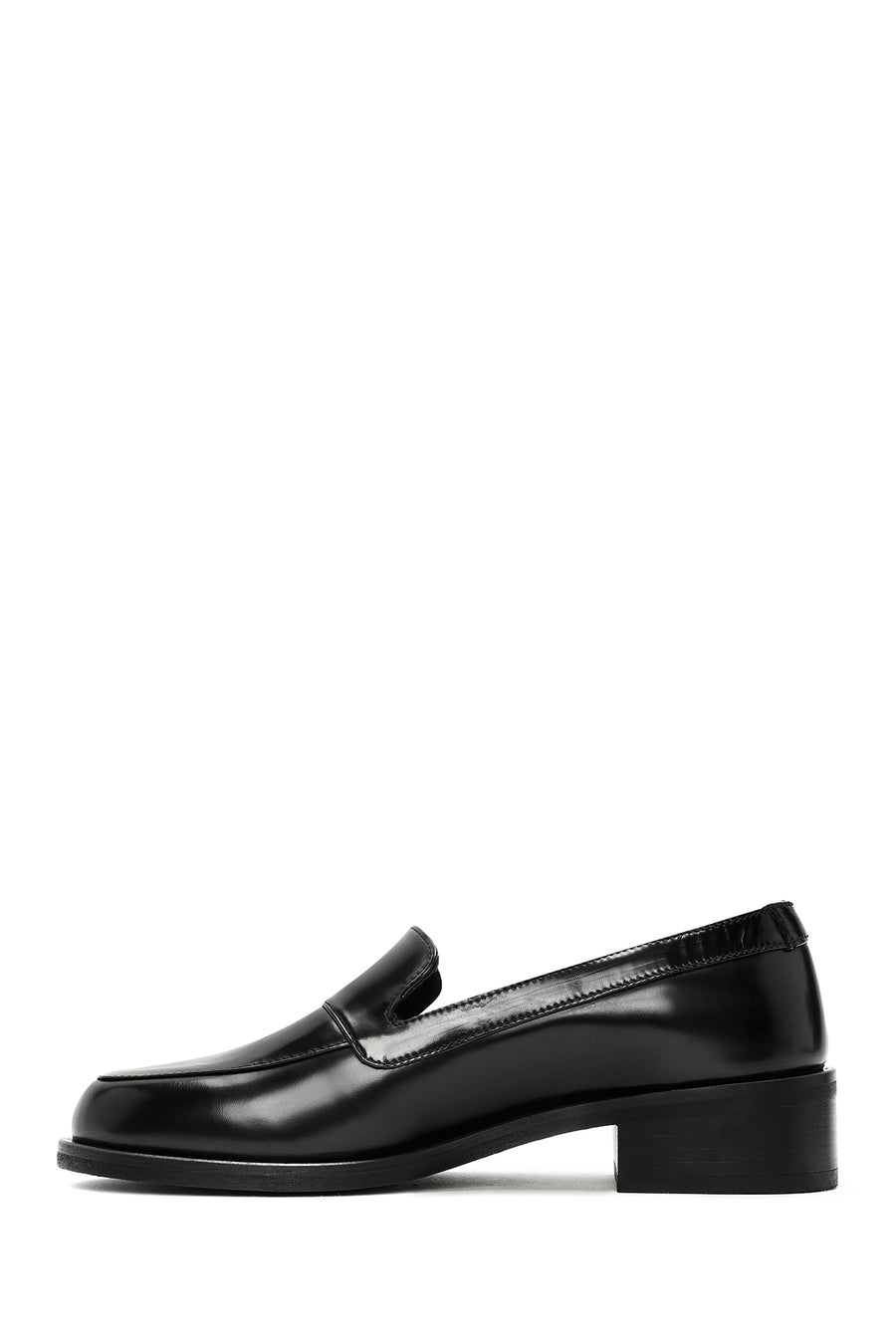 Women's Black Classic Leather Loafer