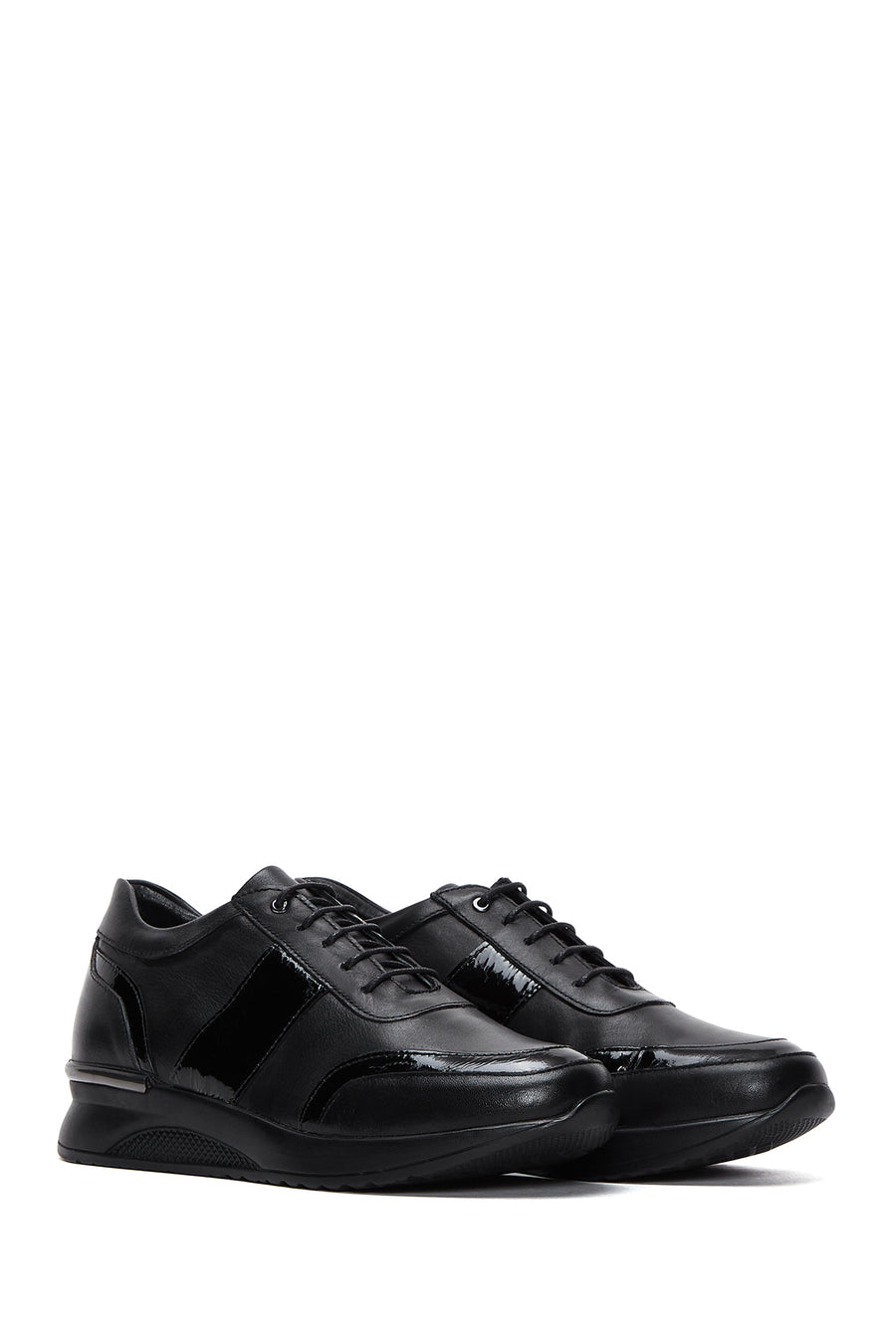 Women's Black Leather Sneaker