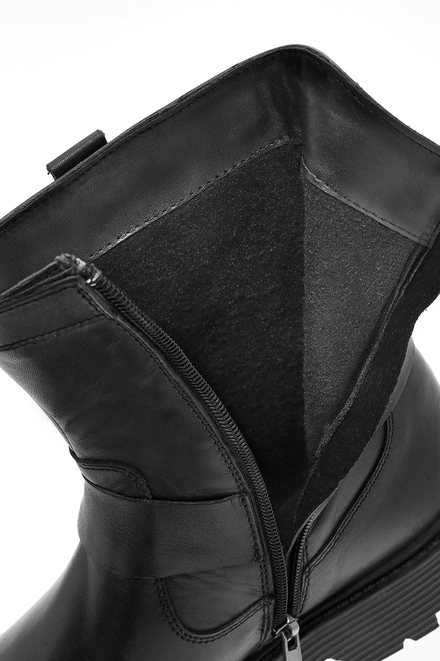Men's Black Zippered Leather Casual Boots