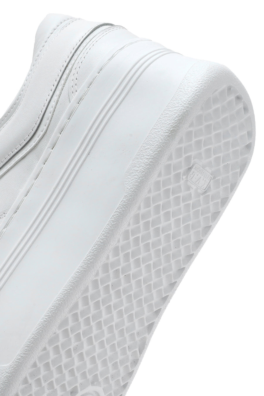 Women's White Lace-up Thick-Sole Leather Sneaker