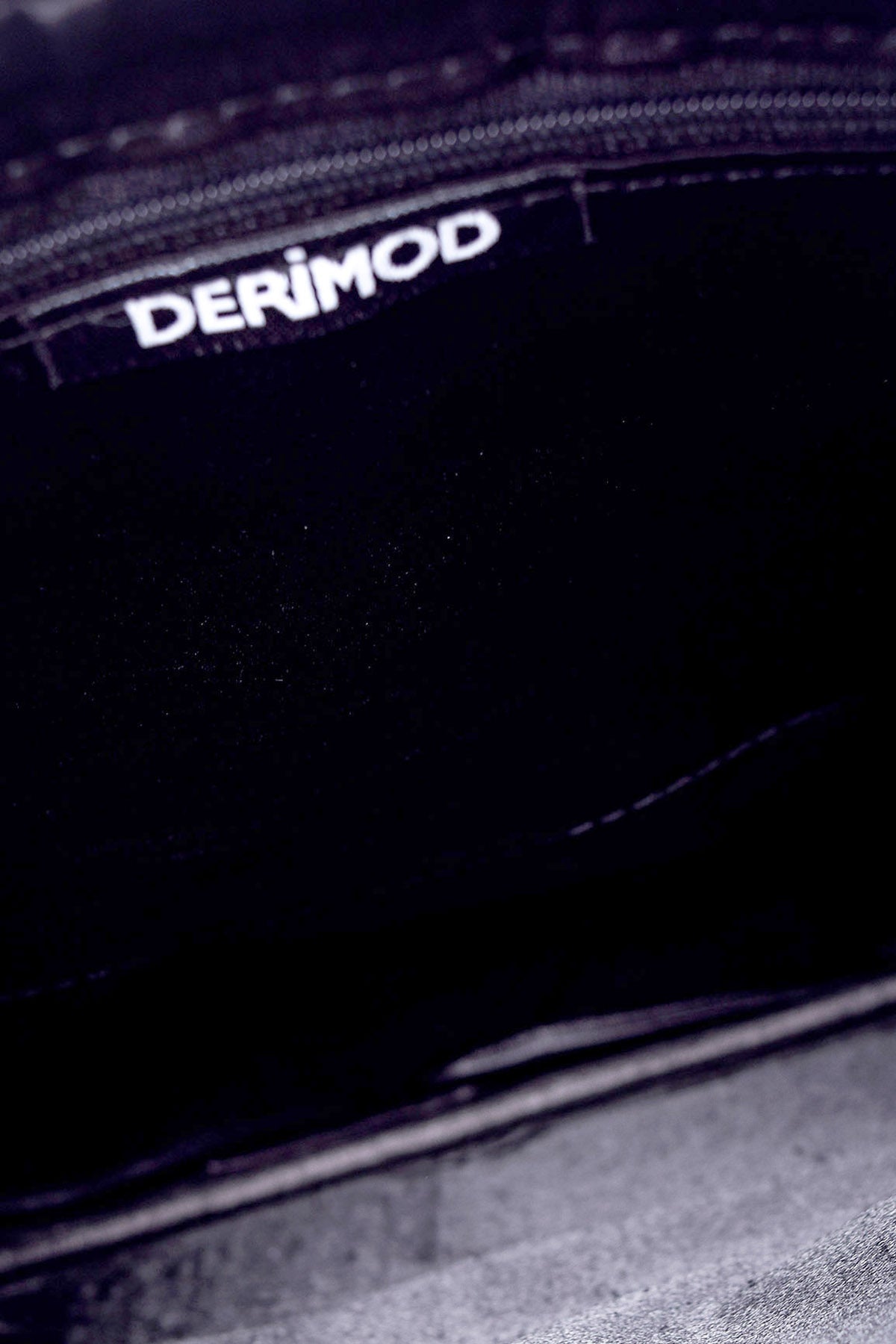 Kadın Parlak Portföy Çanta 19SBD2419HR | Derimod