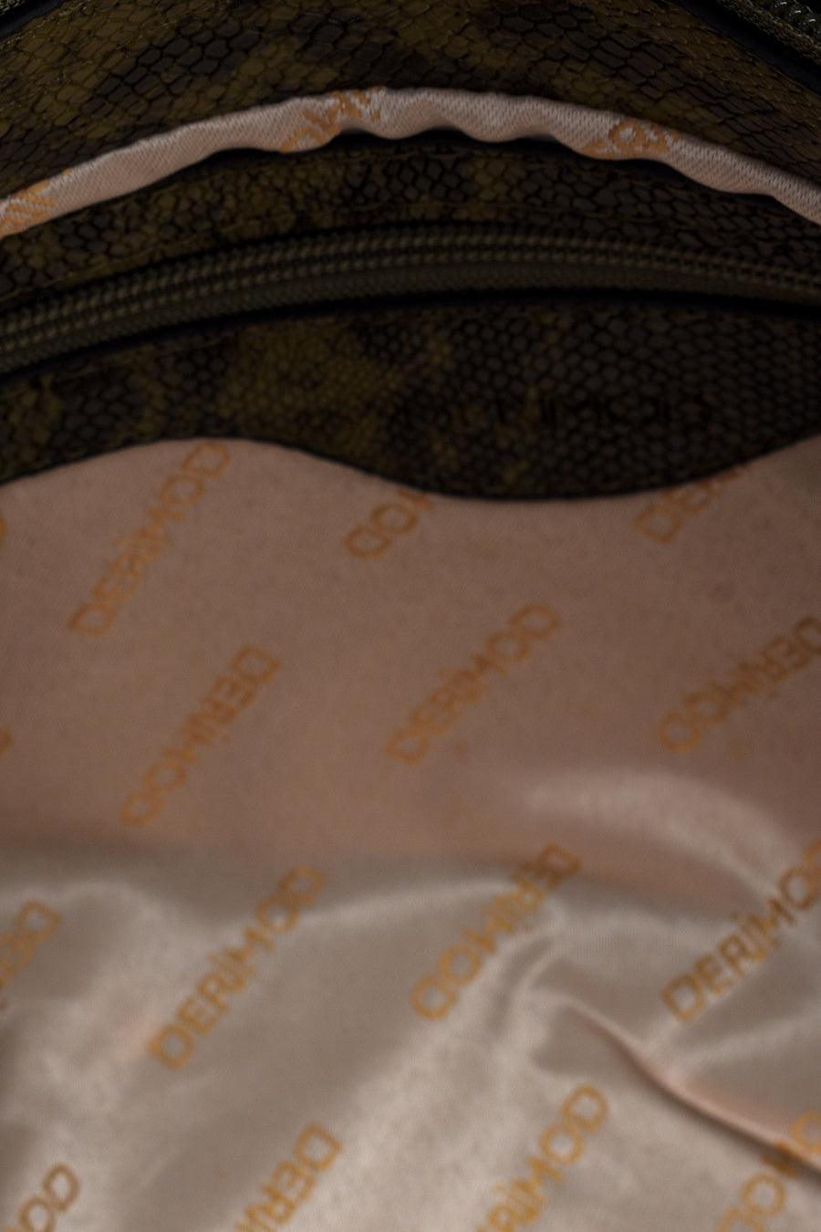 Women's Snakeskin Patterned Bag