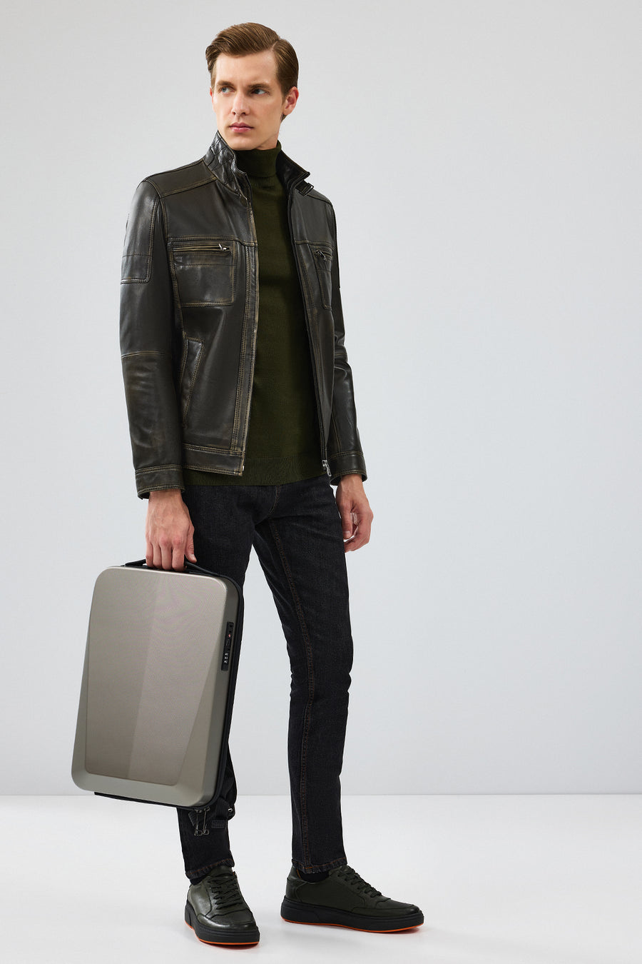 Wade Men's Green Slim-Fit Leather Coat