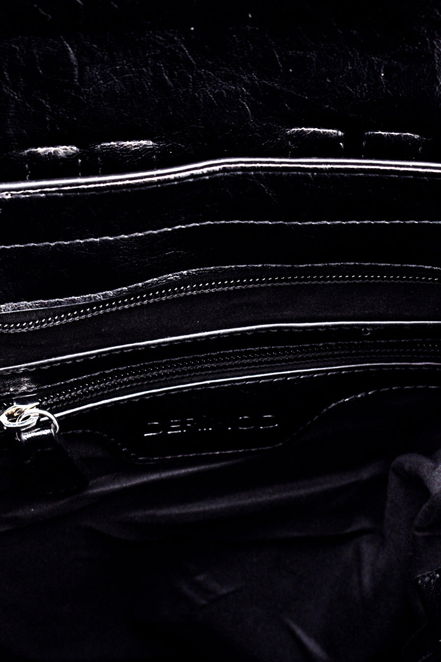 Women's Chain Detailed Backpack
