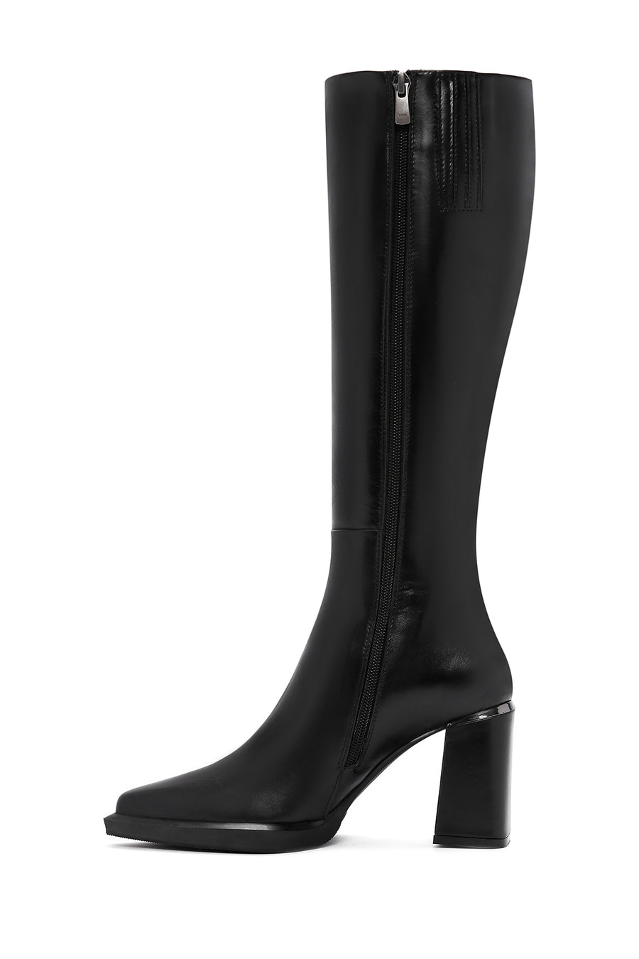 Woman Black Zip Closure Chunky Heeled Leather Boots