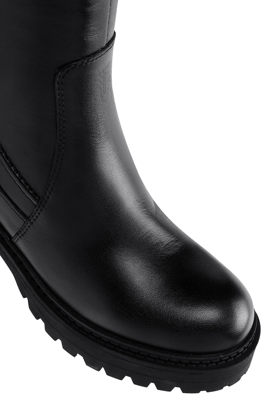 Woman Black Zip Closure Chunky Heeled Leather Boots