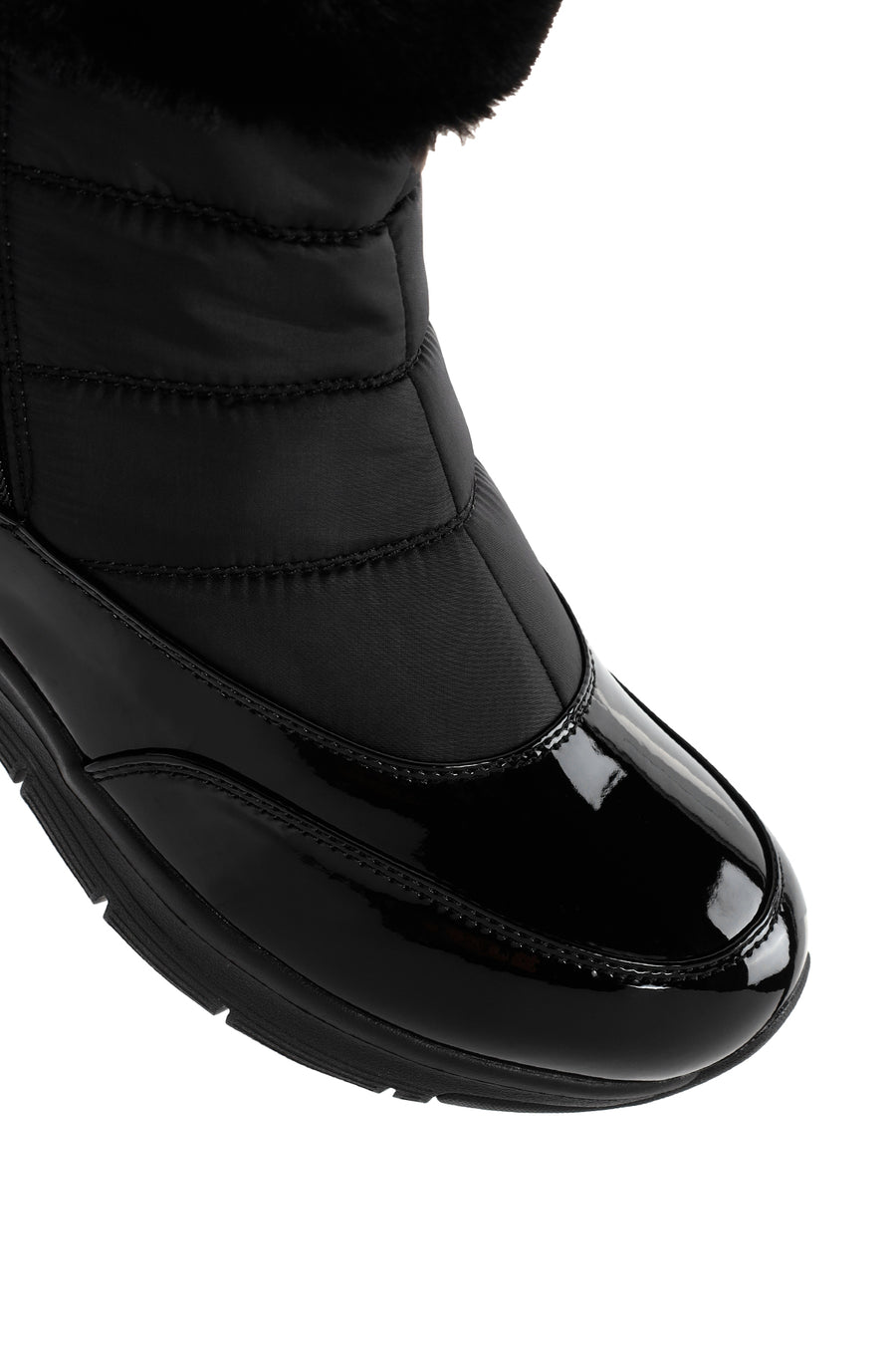 Skechers Kadın Siyah Arch Fit Smooth - Cool Puff Rugan Kalın Tabanlı Bot