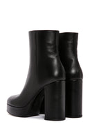 Women's Black Zippered Thick High Heel Leather Boots | Derimod