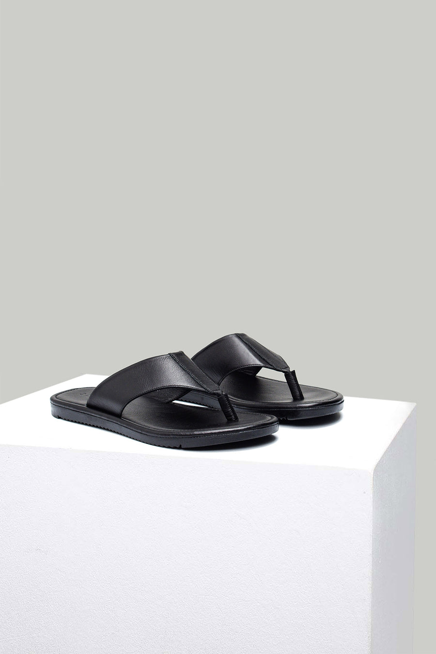 Men's Flip Flops Leather Slippers
