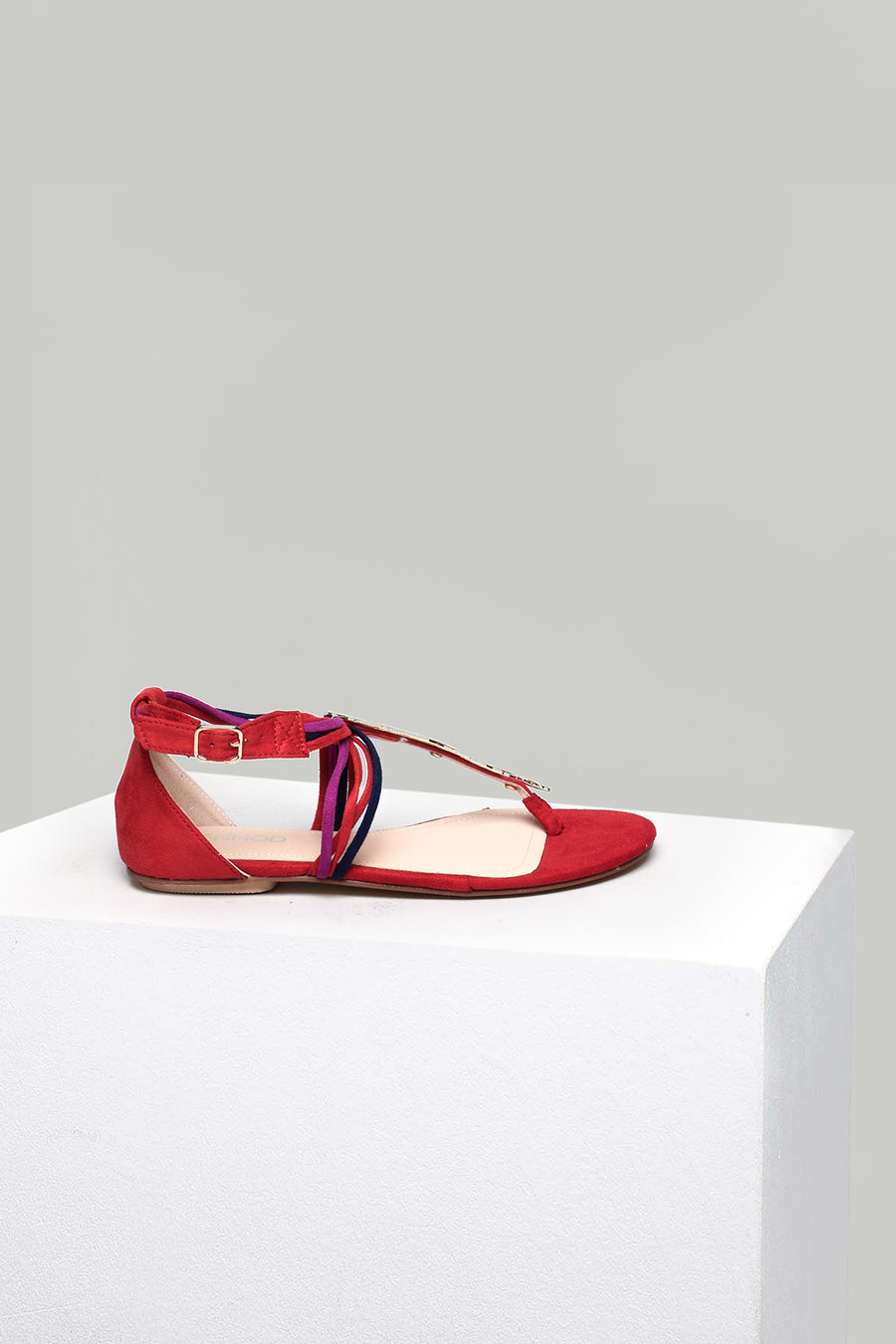 Leaf Buckle Women's Sandals
