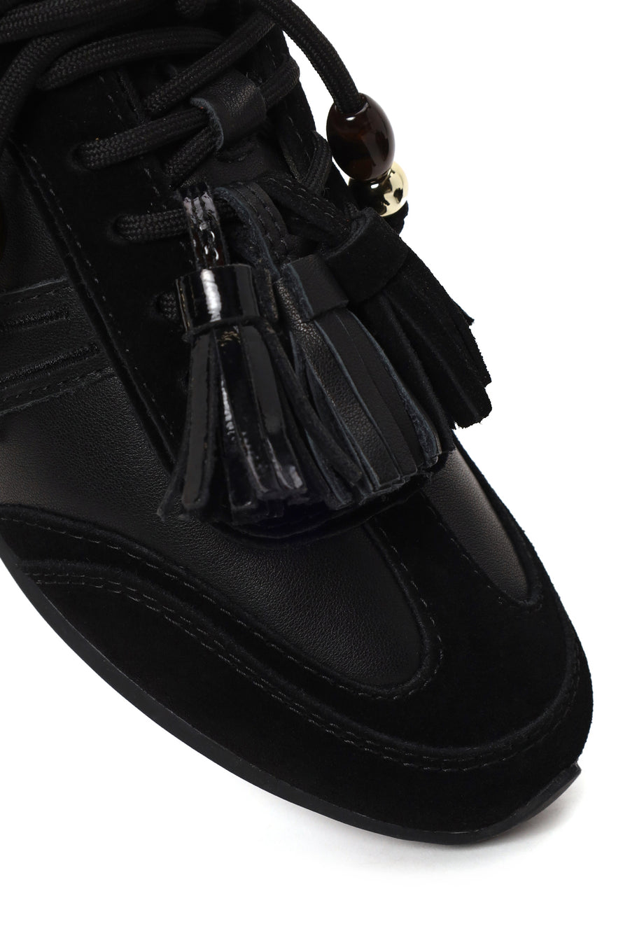 Kadın Siyah Bağcıklı Charmlı Leopar Deri Sneaker