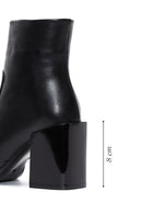 Women's Black Leather Heeled Classic Boots | Derimod