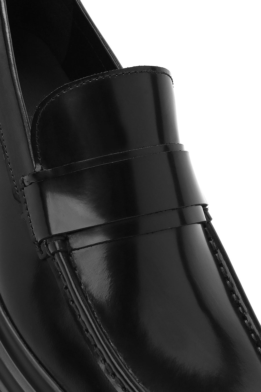 
Men's Black Thick Sole Leather Loafer
