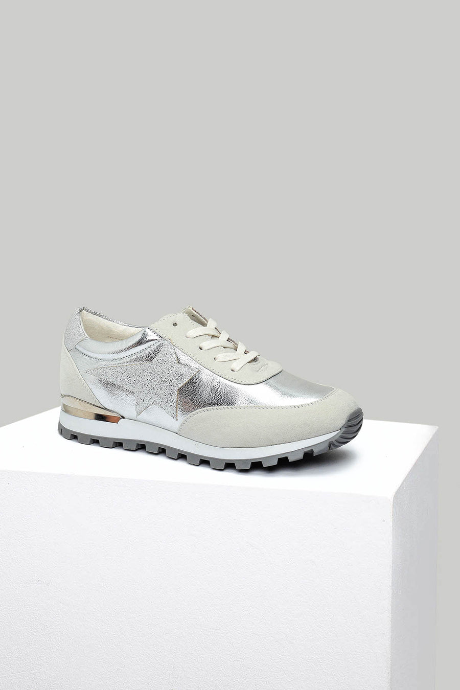 Silver Women's Sports Shoes 18SFE197114 | Derimod