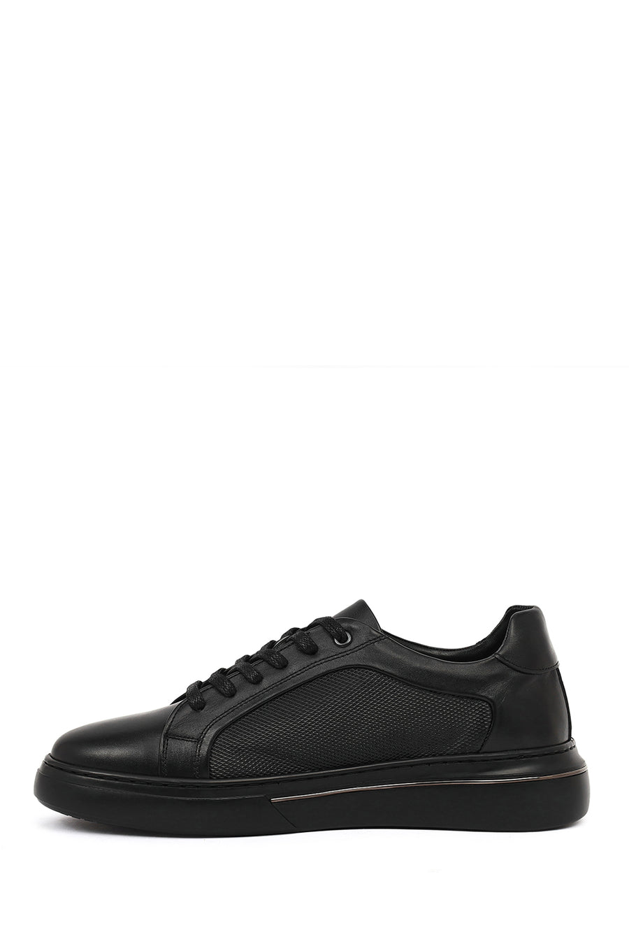 Male Black Lace-Up Leather Sneaker