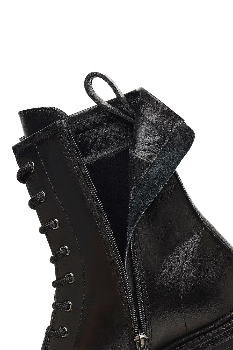 Women's Black Zippered Thick-Soled Leather Boot
