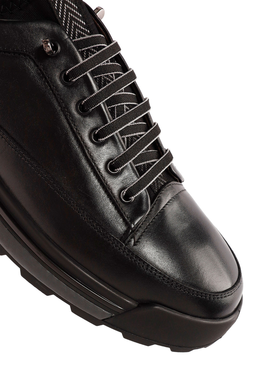 Men's Black Lace-up Leather Sneaker