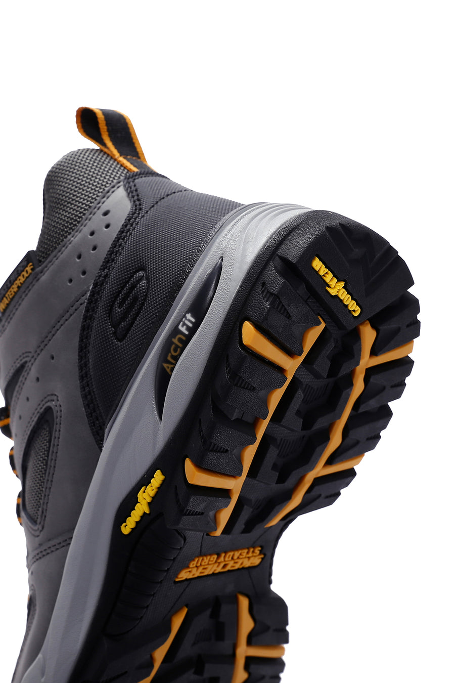 Skechers Erkek Gri Arch Fit Dawson Outdoor Bot
