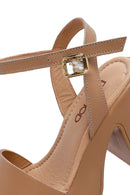 Woman Beige Ankle Buckle Thick Heel Platform Leather Sandals | Derimod