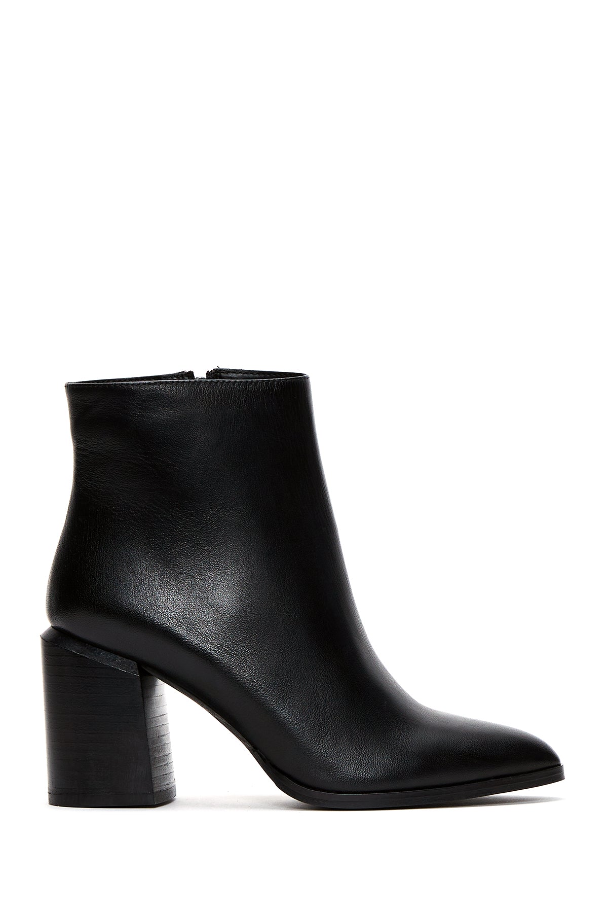 Women's Black Leather Heeled Classic Boots 23WFD161318 | Derimod