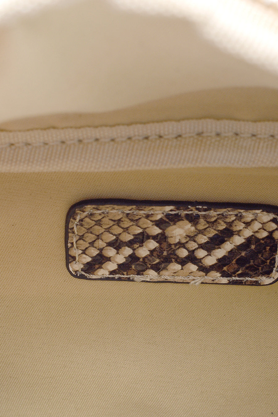 Women's Snakeskin Pattern Waist Bag
