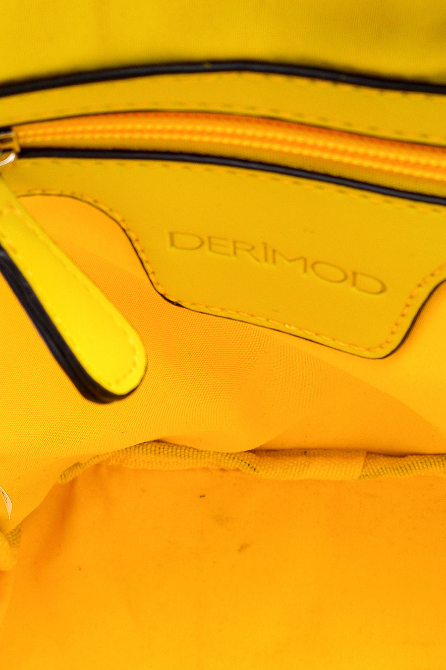 Women's Accessory Detailed Backpack