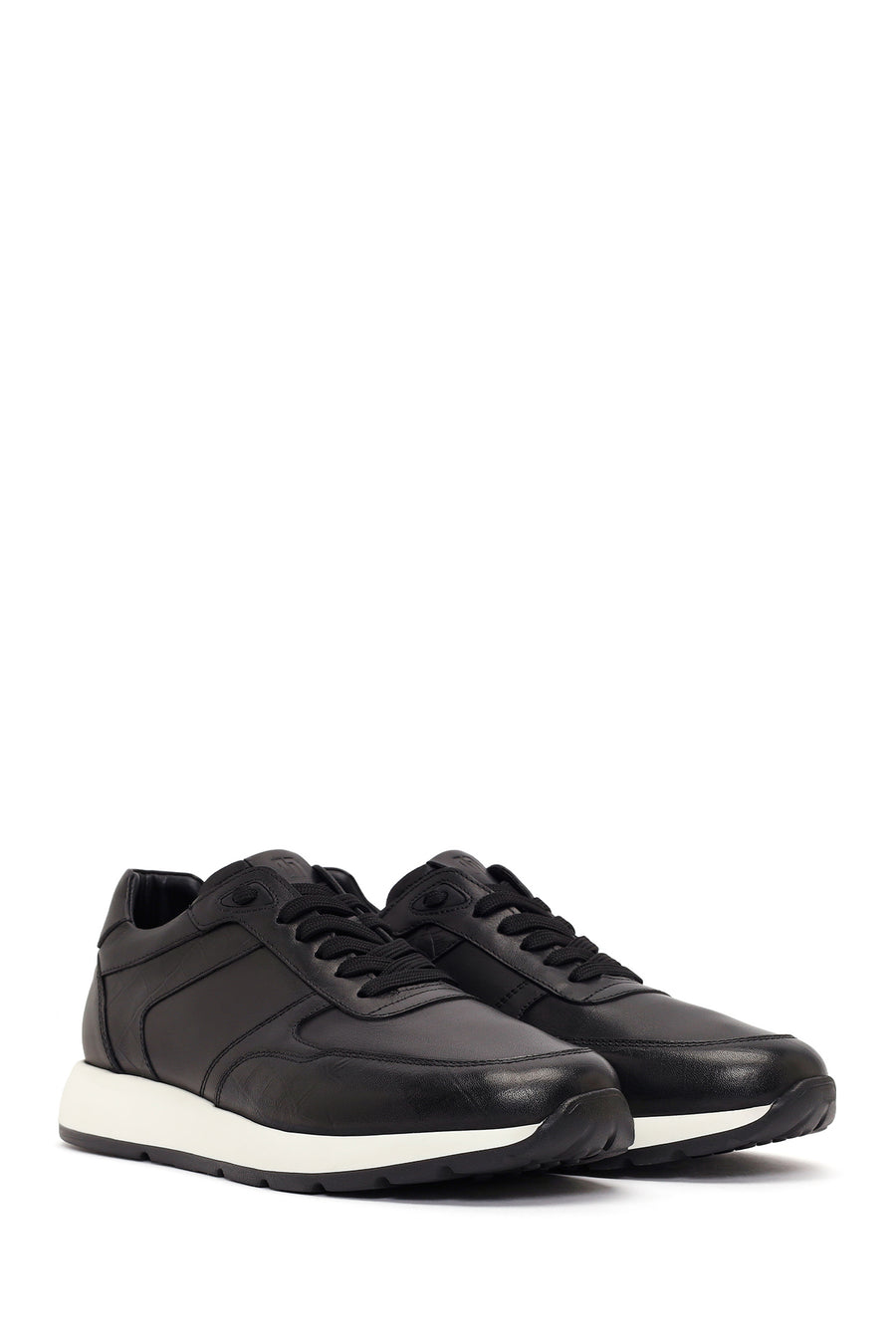 Male Black Lace-Up Leather Sneaker