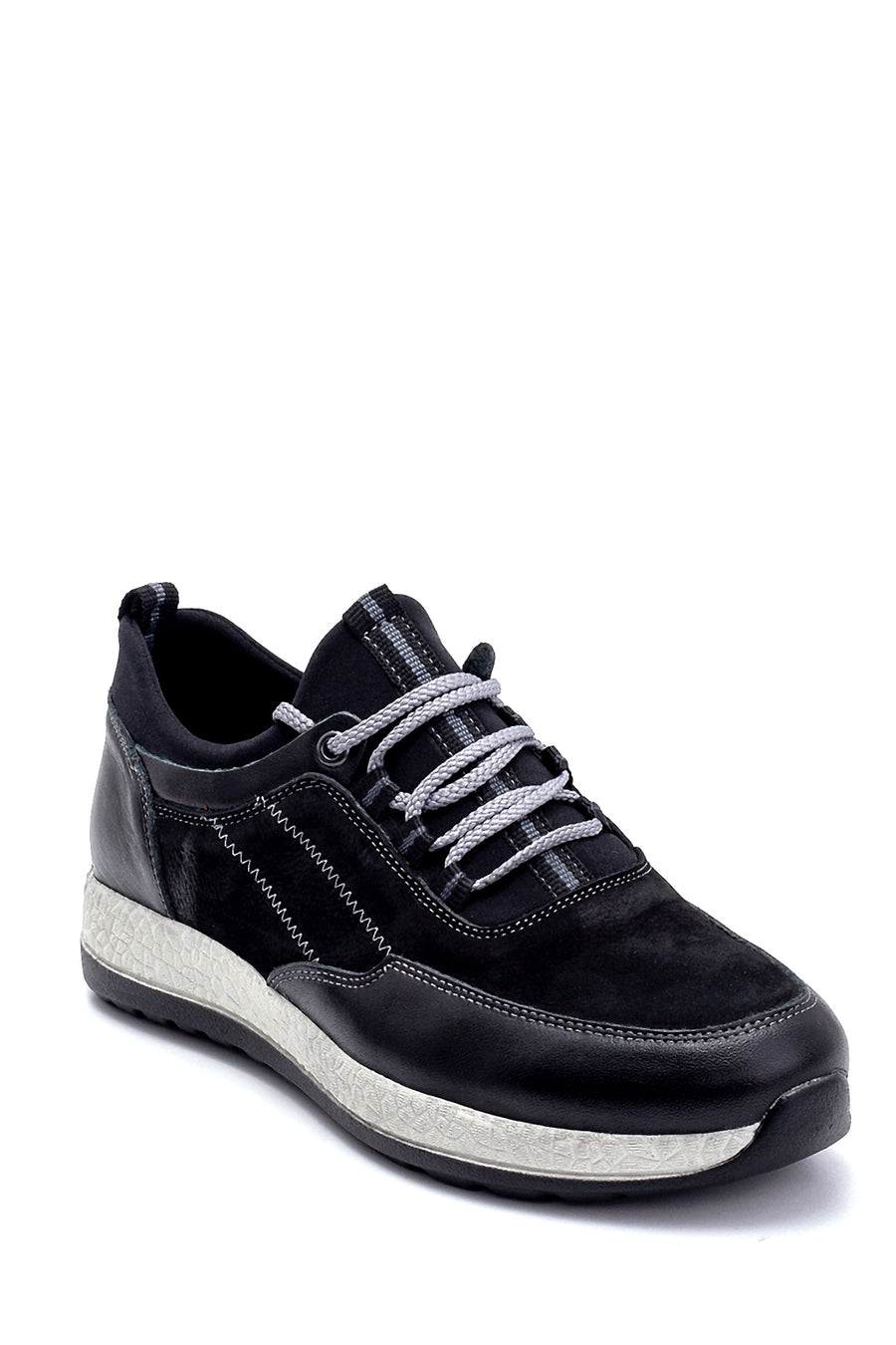 Men's Leather Nubuck Sneaker