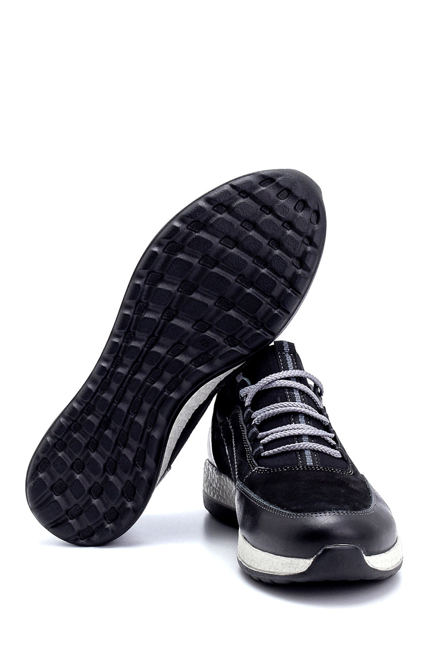 Men's Leather Nubuck Sneaker